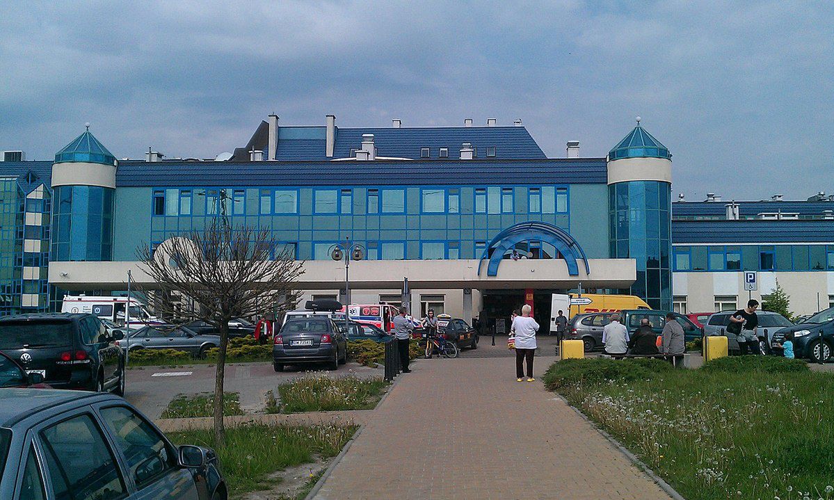 Wrocław: Szpital bez części personelu? Czekają na decyzję