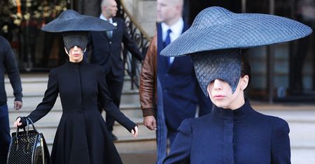 Gaga ze spodkiem na głowie! (ZDJĘCIA)