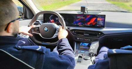 Na ulice Lublina wjechały nowe nieoznakowane radiowozy BMW. Posypały się mandaty