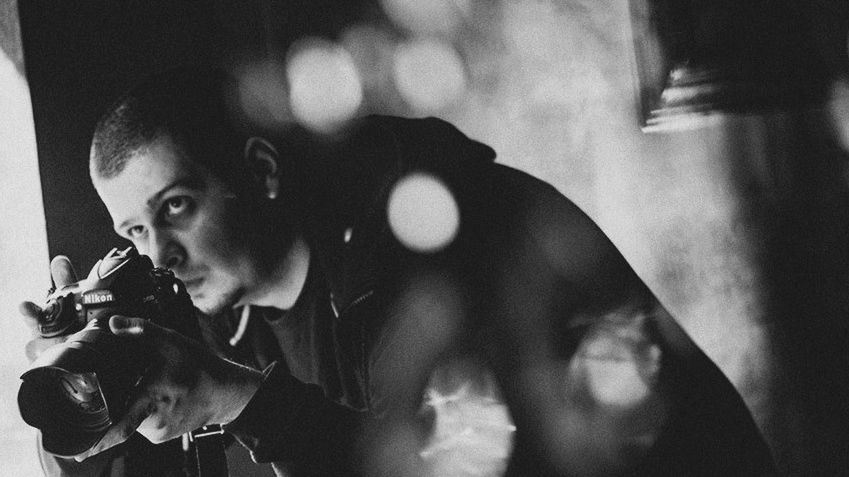 Odszedł wybitny fotograf mody - Nicholas Javed 1