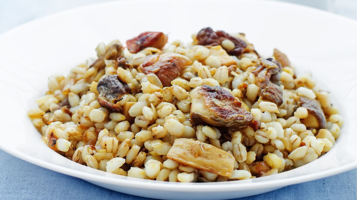 Wigilijna kasza z grzybami, czyli czeski przysmak zwany kubą