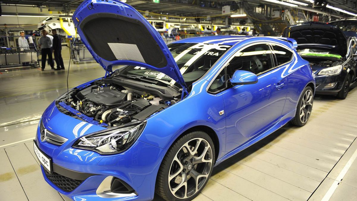 Opel Astra OPC