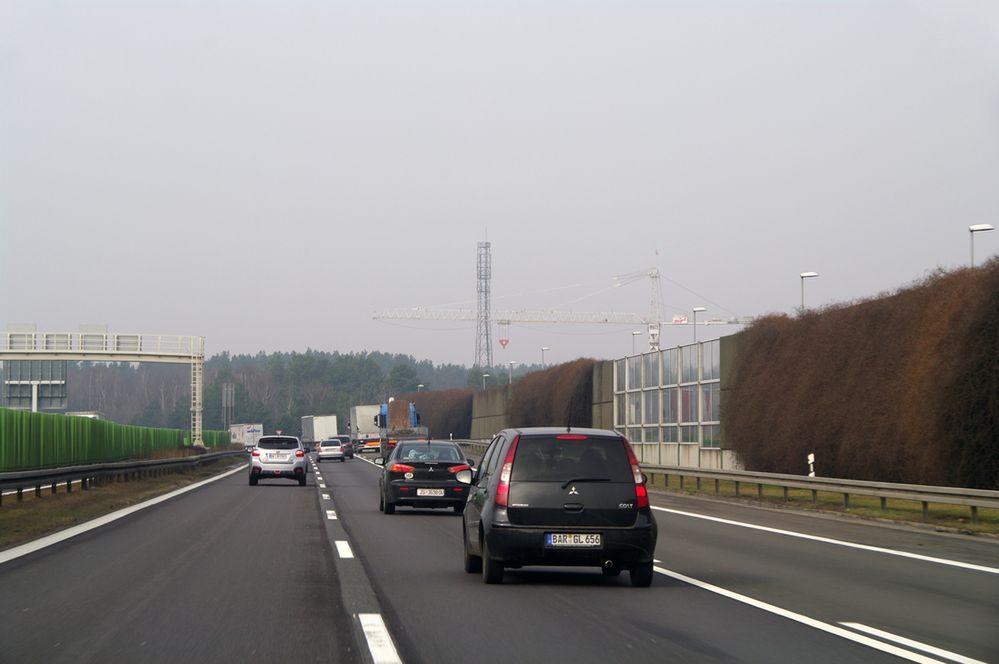 Prywatni koncesjonariusze autostrad chcą systemu elektronicznego, ale blokuje ich rząd