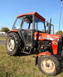 Nie żyje rolnik. Mężczyzna zginął pod kołami prowadzonego przez siebie ciągnika