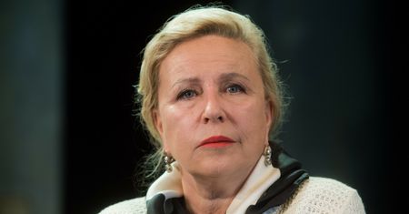 Nie miała wyjścia. To był jedyny ratunek dla jej teatru
