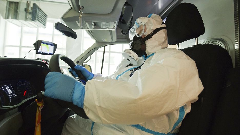 Koronawirus. Trzecia fala epidemii zatkała szpitale na Mazowszu - alarmują ratownicy
