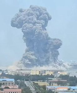 Potężna eksplozja w Chinach. W pobliskich budynkach wyleciały okna