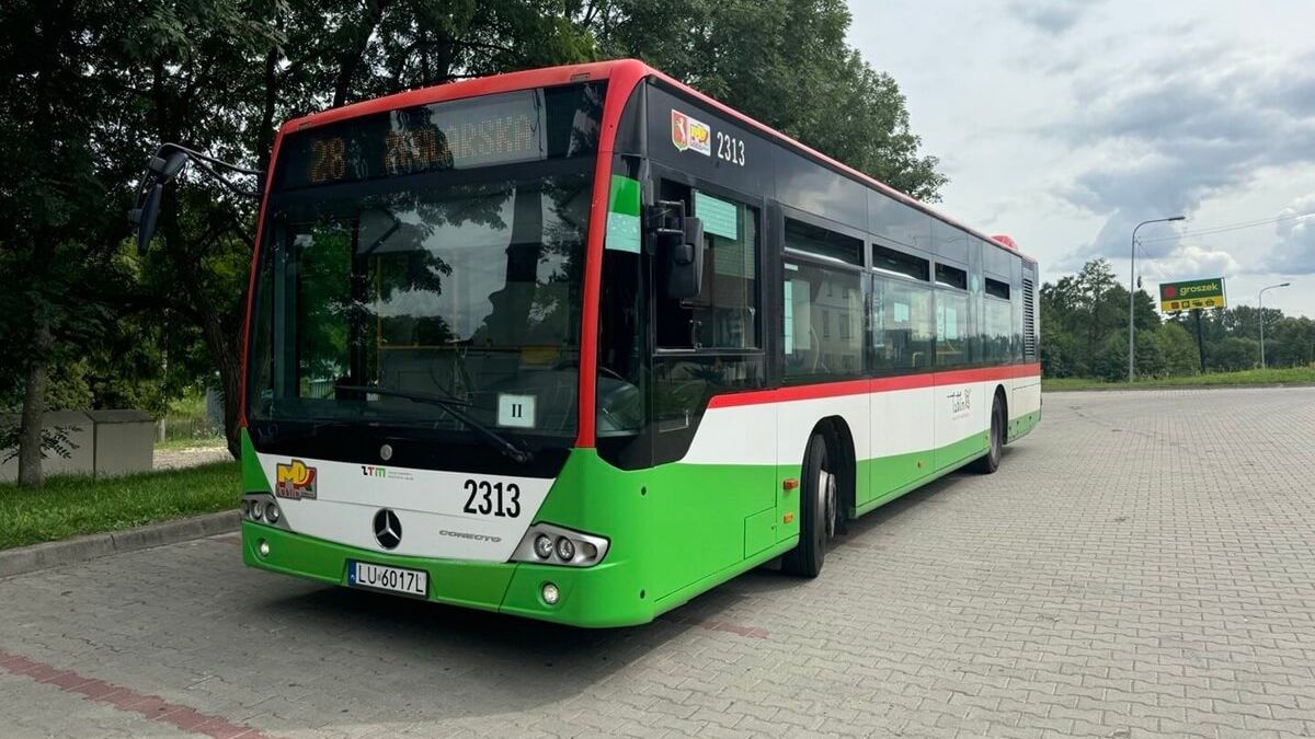 Autobus linii nr 28
