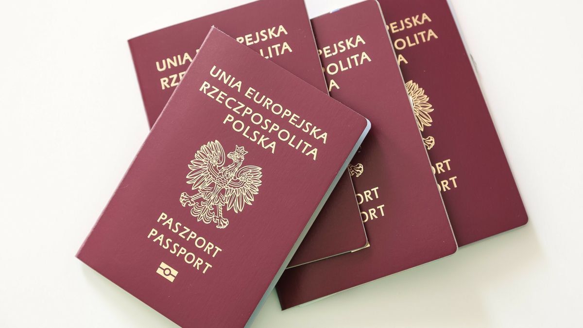 Politycy chcą zaostrzyć warunki uzyskania polskiego obywatelstwa