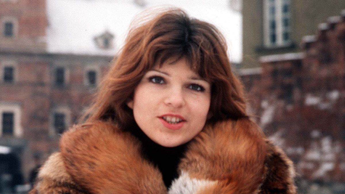 Elżbieta Dmoch obchodzi 73. urodziny. Jak czuje się po kontuzji?