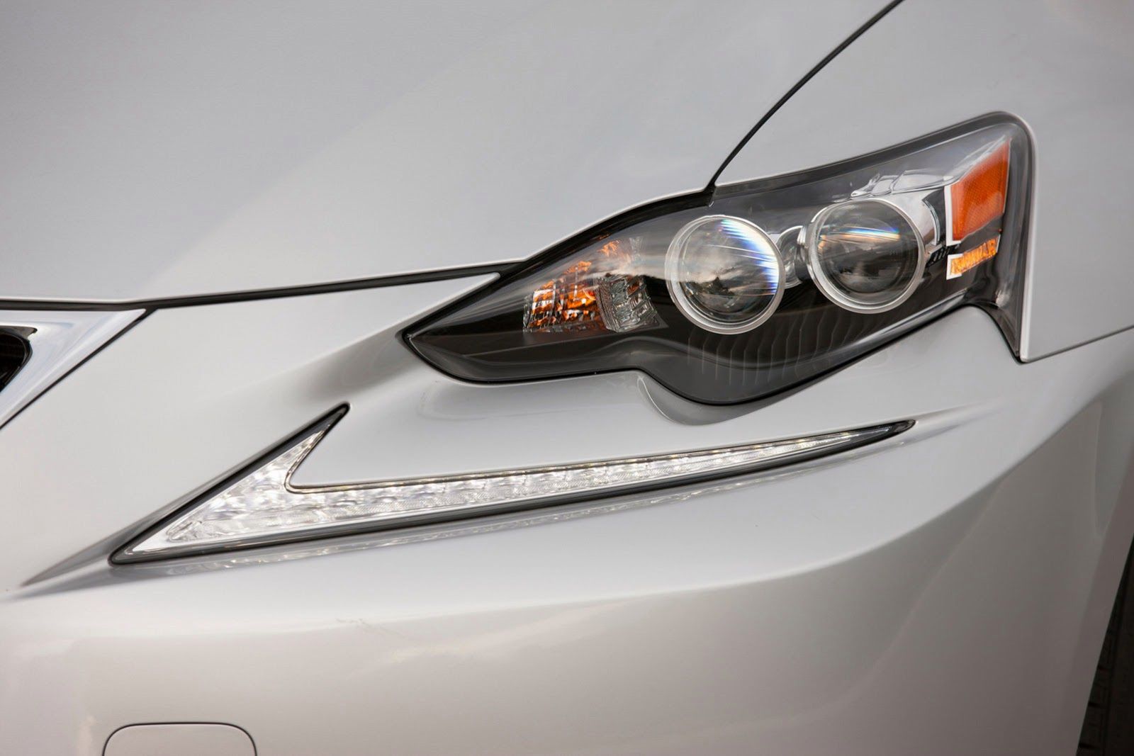 Nowy Lexus IS w pełnej krasie [galeria] 44