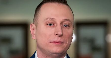 Kolejna ofiara Pegasusa w Polsce. Jego telefon zhakowano 33 razy