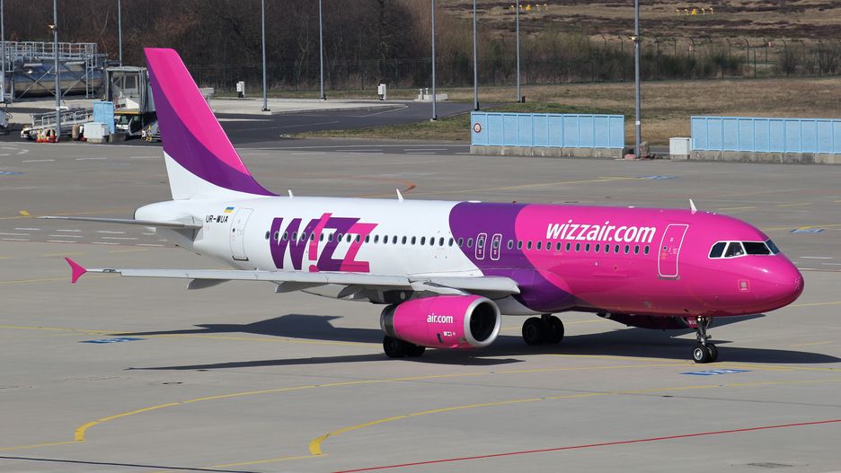 Wizz Air znosi maski na pokładzie 