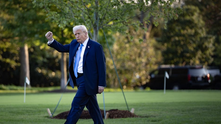WASHINGTON - SEPTEMBER 22, 2025: President Donald Trump gestures while walking to Marine One from the Oval Office on September 22, 2025 on the South Lawn at The White House in Washington. The President is traveling to New York City, where he will participate in the 80th Annual United Nations General Assembly. (Photo by Tom Brenner For The Washington Post via Getty Images)