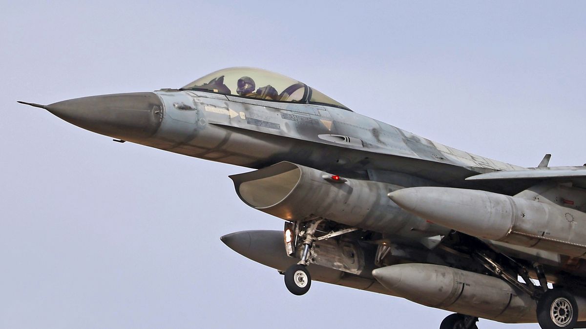 A Hellenic Air Force General Dynamics F-16C Fighting Falcon lands at the Los Llanos military base during the Tactical Leadership Programme in Albacete, Spain, on September 24, 2025. (Photo by Joan Valls/Urbanandsport/NurPhoto via Getty Images)