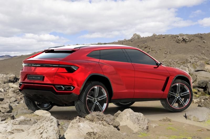 Tak wygląda Lamborghini Urus - wyciekły pierwsze zdjęcia [aktualizacja]