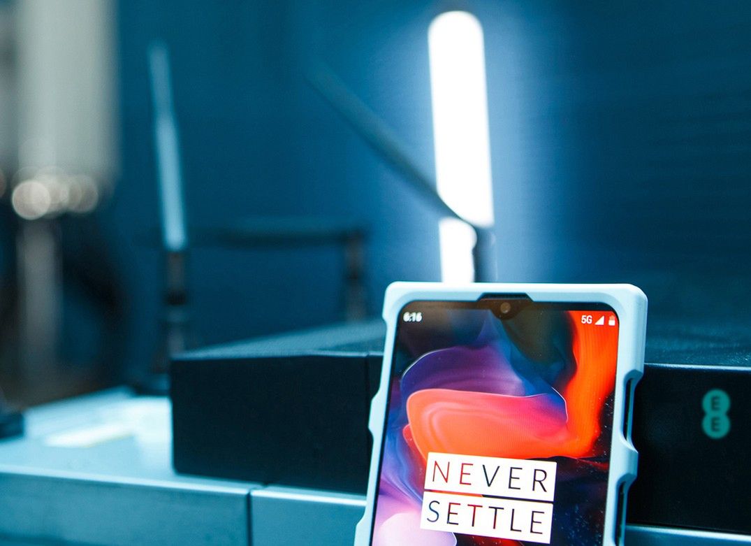 #wSkrócie: smartfony OnePlusa, OPPO, vivo i Xiaomi z 5G, koniec Allo i wizualizacja Xperii XZ4 Compact 3