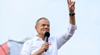 Prawicowe media grzmią. "Tusk proponuje zmianę płci dzieciom"