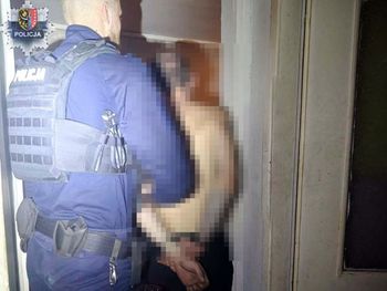 Przemków: Najpierw "pożyczył" telefon, a po chwili zagroził właścicielowi pałką i wymusił podanie kodu