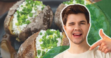 W domu zrobił ziemniaki jak ogniska, posypuje ciasto czekoladowe solą. Zna patent, jak poprawić humor gotowaniem