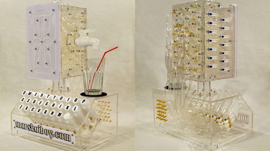 Maszyna do pisania... drinków! [wideo] 1