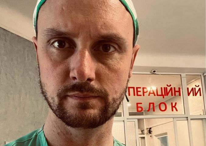 Polski neurochirurg wyjechał na Ukrainę, by ratować rannych żołnierzy