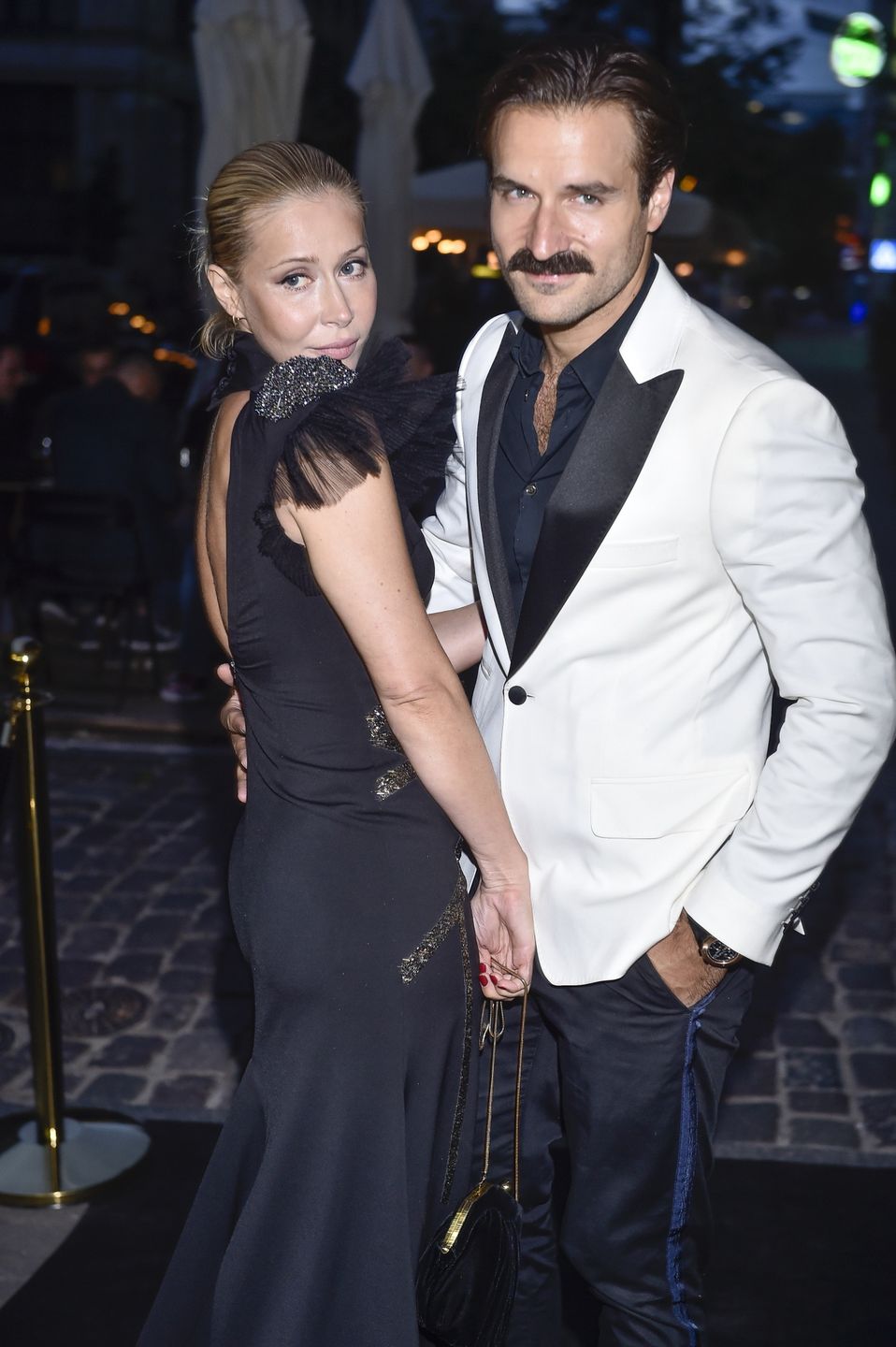 Katarzyna Warnke i Piotr Stramowski wymieniają czułości przy wspólnym śniadaniu