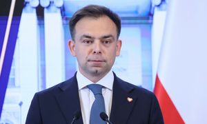 Podwyżki dla budżetówki. Resort podał koszty