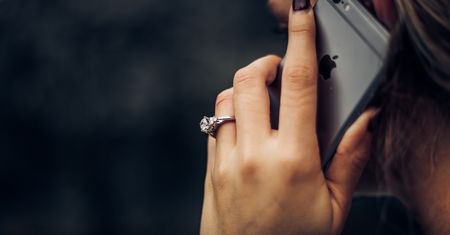 "Ciche oszustwo" przez telefon: dlaczego nikt się nie odzywa?