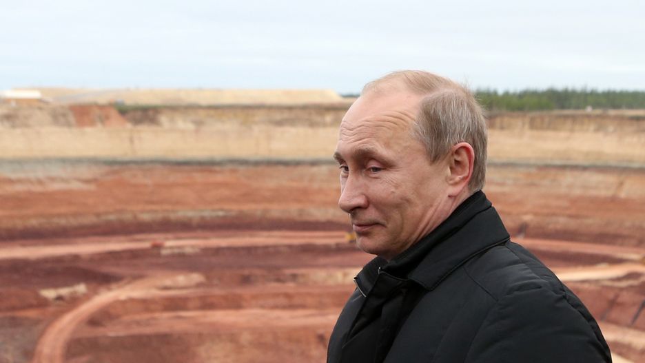 Russian President Vladimir Putin Visits Verkhotina Diamond FieldVERKHOTINA, RUSSIA -JUNE 9: Russian President Vladimir Putin stands at the Grib deposit diamond mine, also known as Verkhotina, that is owned by Lukoil, June 9, 2014 in Mezen district, 130 km. north-east of Arkhangelsk, Russia. Russian President Vladimir Putin is is on a one-day trip  to Arkhangelsk region to visit the diamond field.  (Photo by Sasha Mordovets/Getty Images)Sasha Mordovets