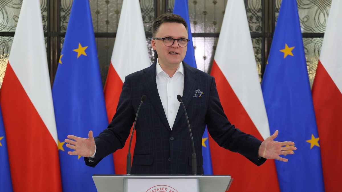 Warszawa, 23.11.2023. Marszałek Sejmu Szymon Hołownia podczas konferencji prasowej w Sejmie w Warszawie, 23 bm. (jm) PAP/Paweł Supernak