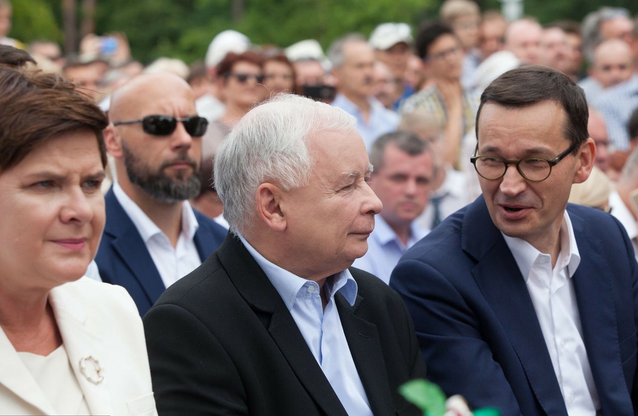 Przez lata były niewidoczne. W końcu w nas uderzyły. Skutki reformy PiS