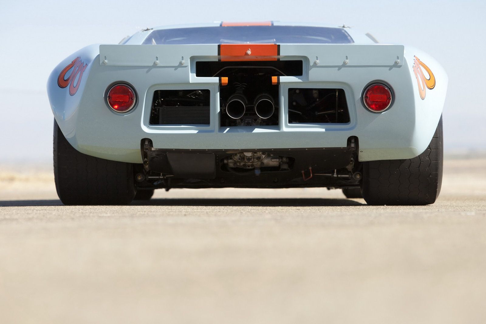 Ford GT40 Gulf/Mirage Lightweight z filmu z McQueenem [galeria] 17