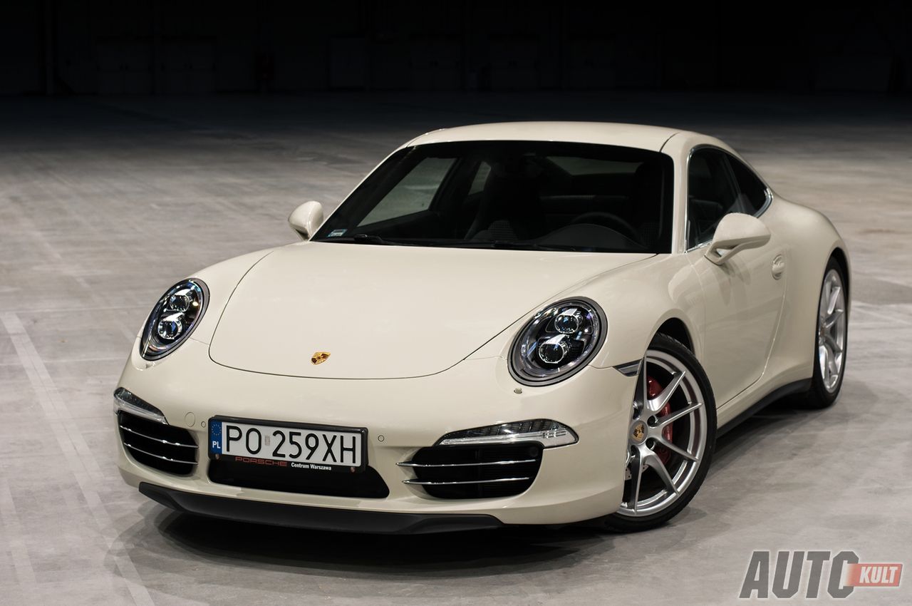 Porsche 911 50th Anniversary Edition (991)