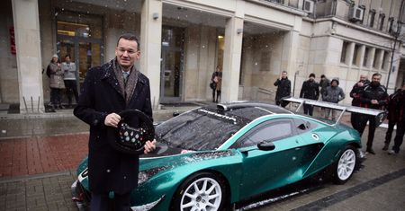 Arrinera wraca do żywych i robi porządki. Koniec marzeń o polskim supersamochodzie?