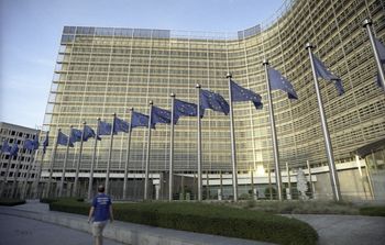 Europoseł prosił o pomoc medyczną. Wszystko przez warunki w unijnym hotelu