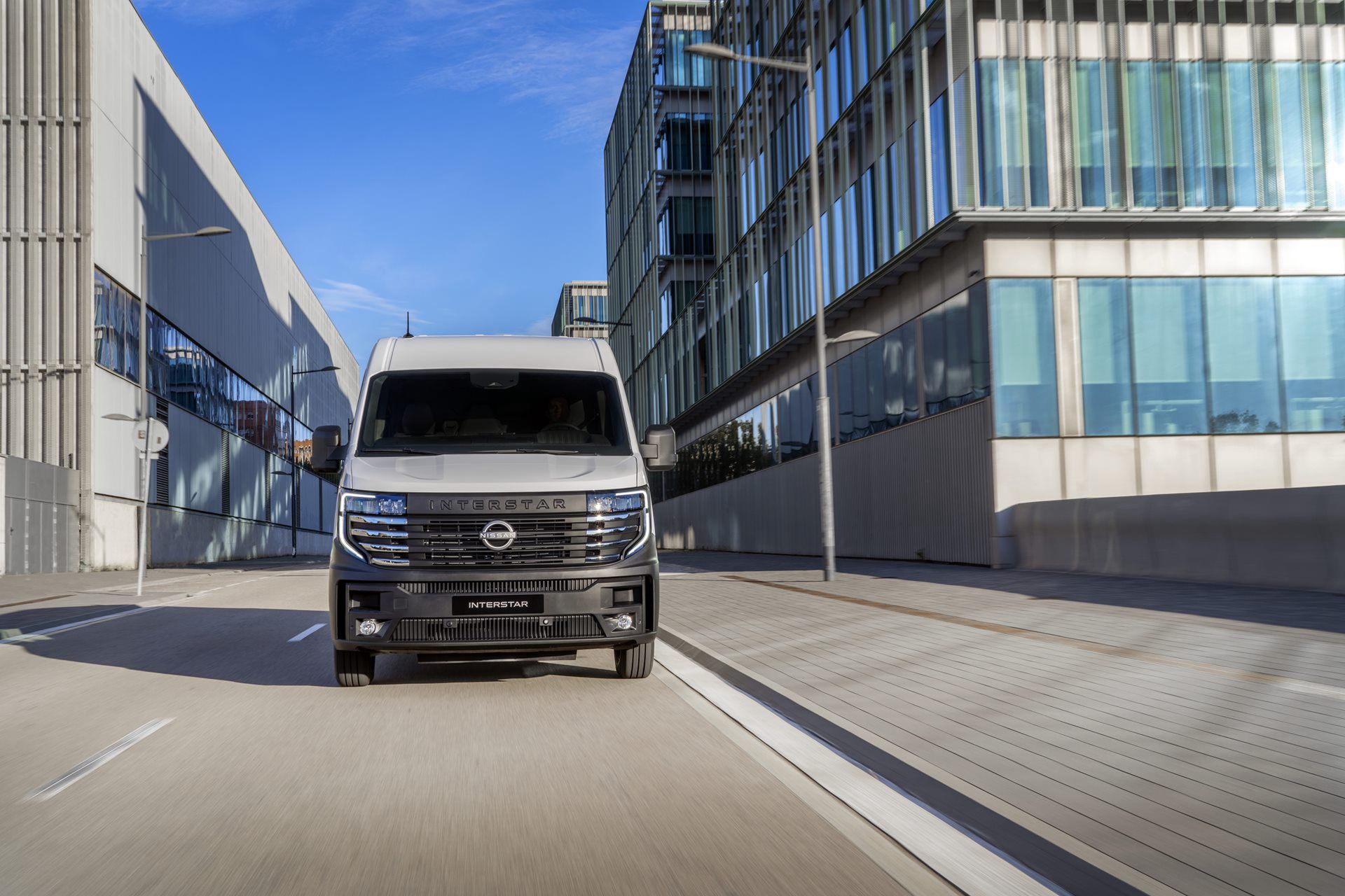 Nissan Interstar