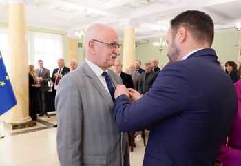 Lublin: Wręczenie odznaczeń państwowych i resortowych dla mieszkanek i mieszkańców woj. lubelskiego