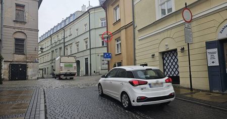 Tym kamerom nic nie umknie. Dowód? Ponad 3 tysiące mandatów na łączną kwotę 810 tysięcy złotych