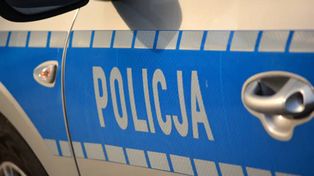 Bielsko-Biała: Pijana kierująca wjechała w ogrodzenie i budynek. Miała prawie trzy promile alkoholu