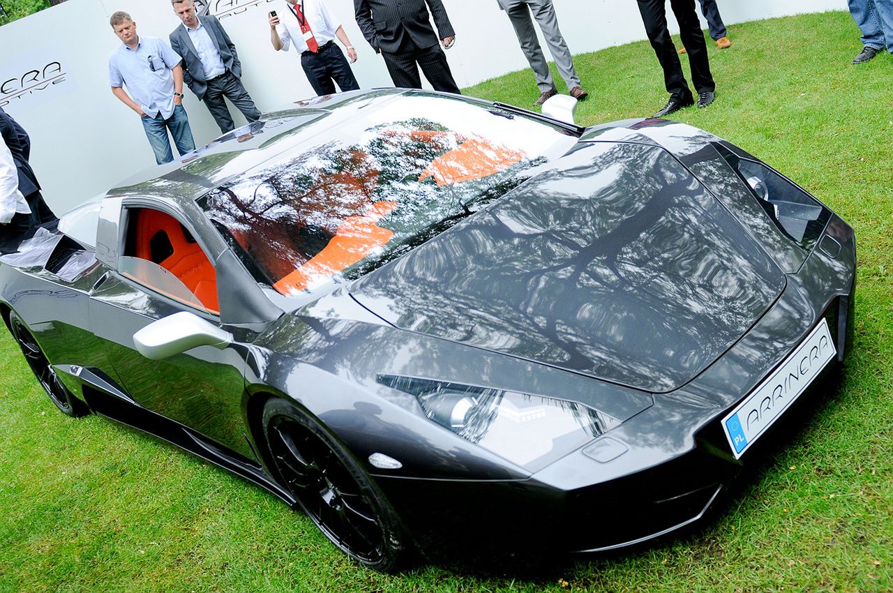 Arrinera Supercar (źródło: Carscoop)