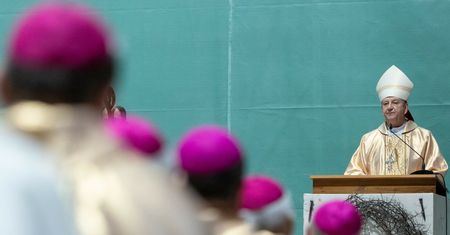 Tajemnicze zmiany w kościele. "Odpowiedzi nie będzie"
