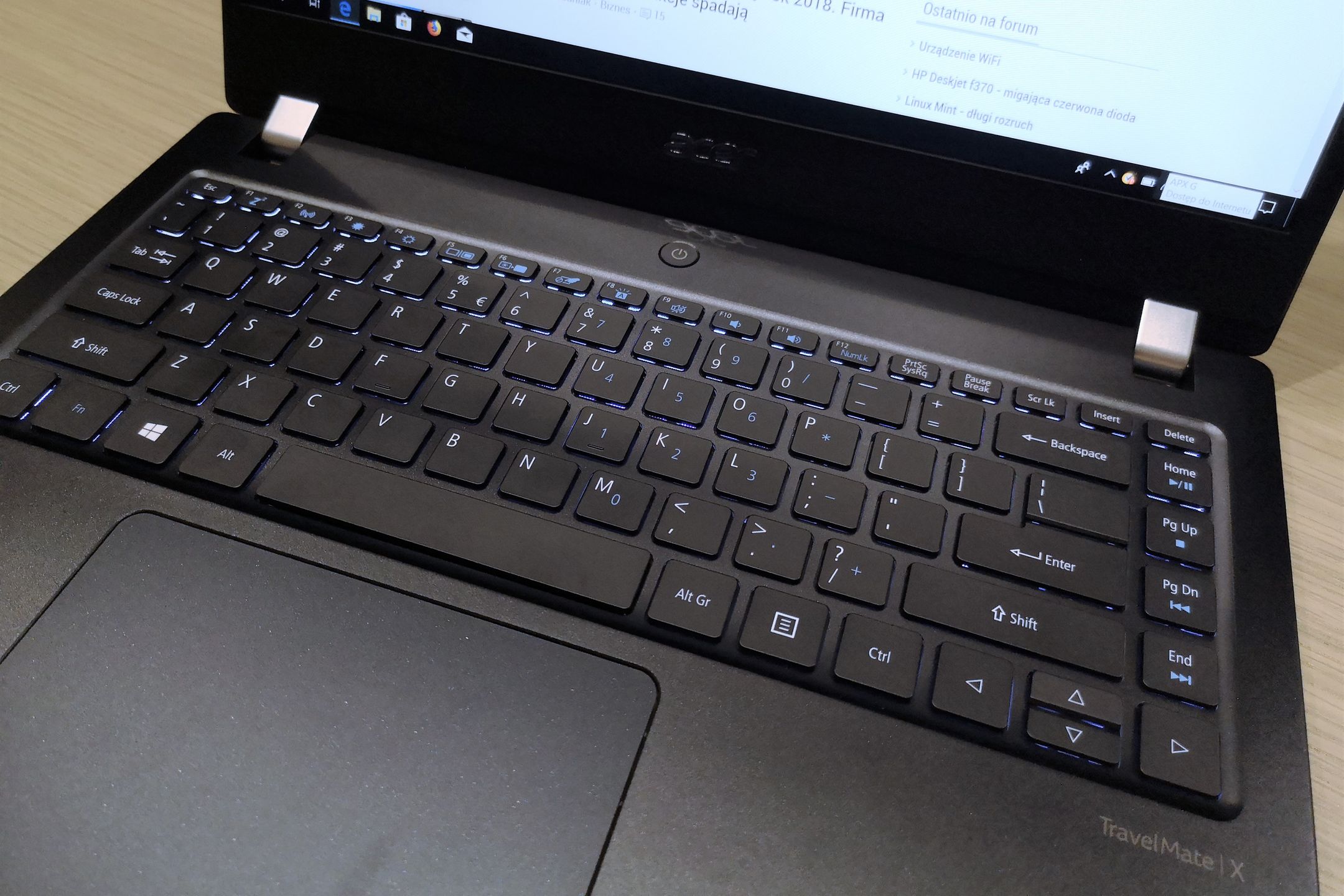 Acer TravelMate X3 – test klasycznego laptopa z szeregiem przydatnych złączy 6