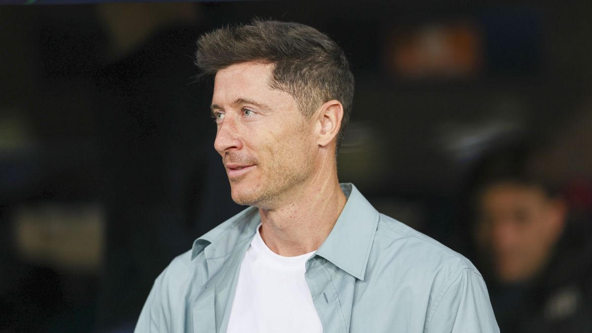Robert Lewandowski rozpocznie rewanżowy mecz na ławce rezerwowych