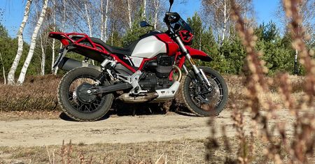 Test: Moto Guzzi V85 TT – podróżuj stylowo