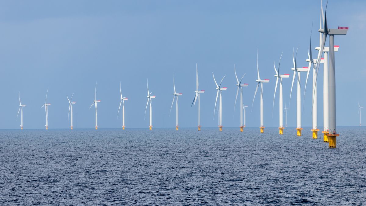 Morska elektrownia wiatrowa. Wiatraki na morzu