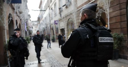 Najeżdżał na ludzi we Francji. Krzyczał "Allahu akbar"