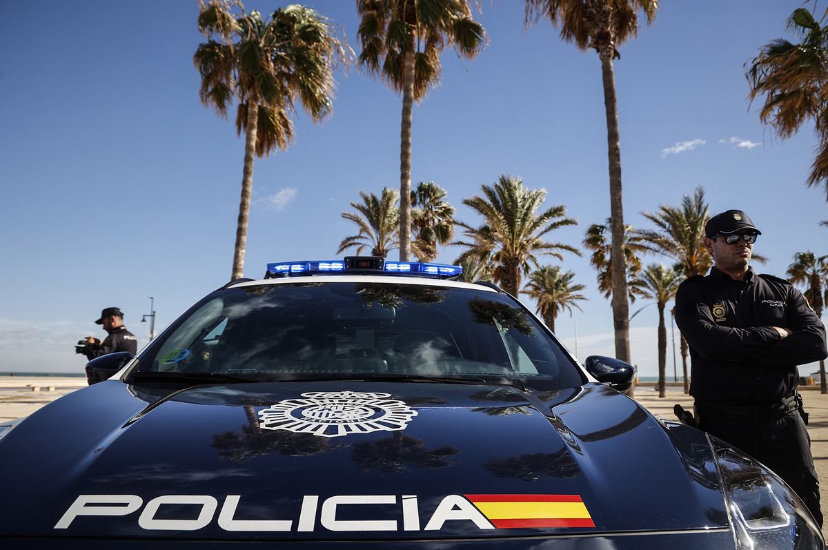 
Hiszpańska policja krajowa zatrzymała Polaka podejrzanego o handel narkotykami na duża skalę. Zdjęcie ilustracyjne 