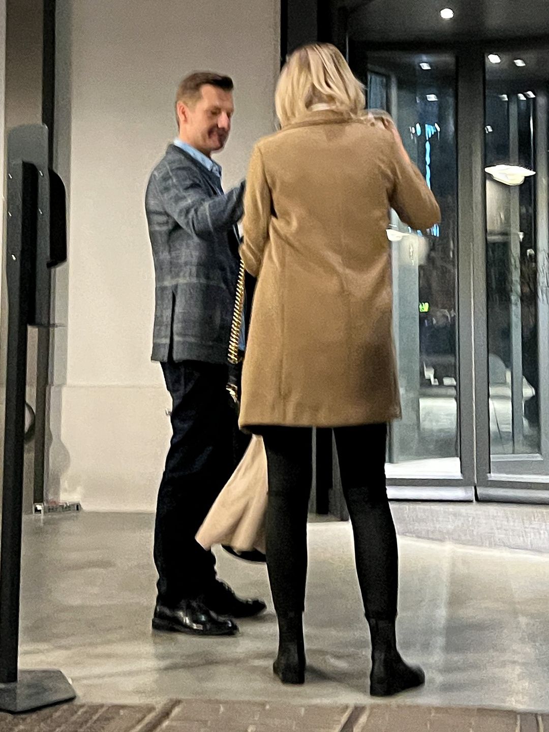 Rafał Mroczek z tajemniczą blondynką