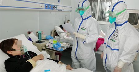 Eksperci WHO chcą poznać prawdę. Zdjęcia z Wuhan